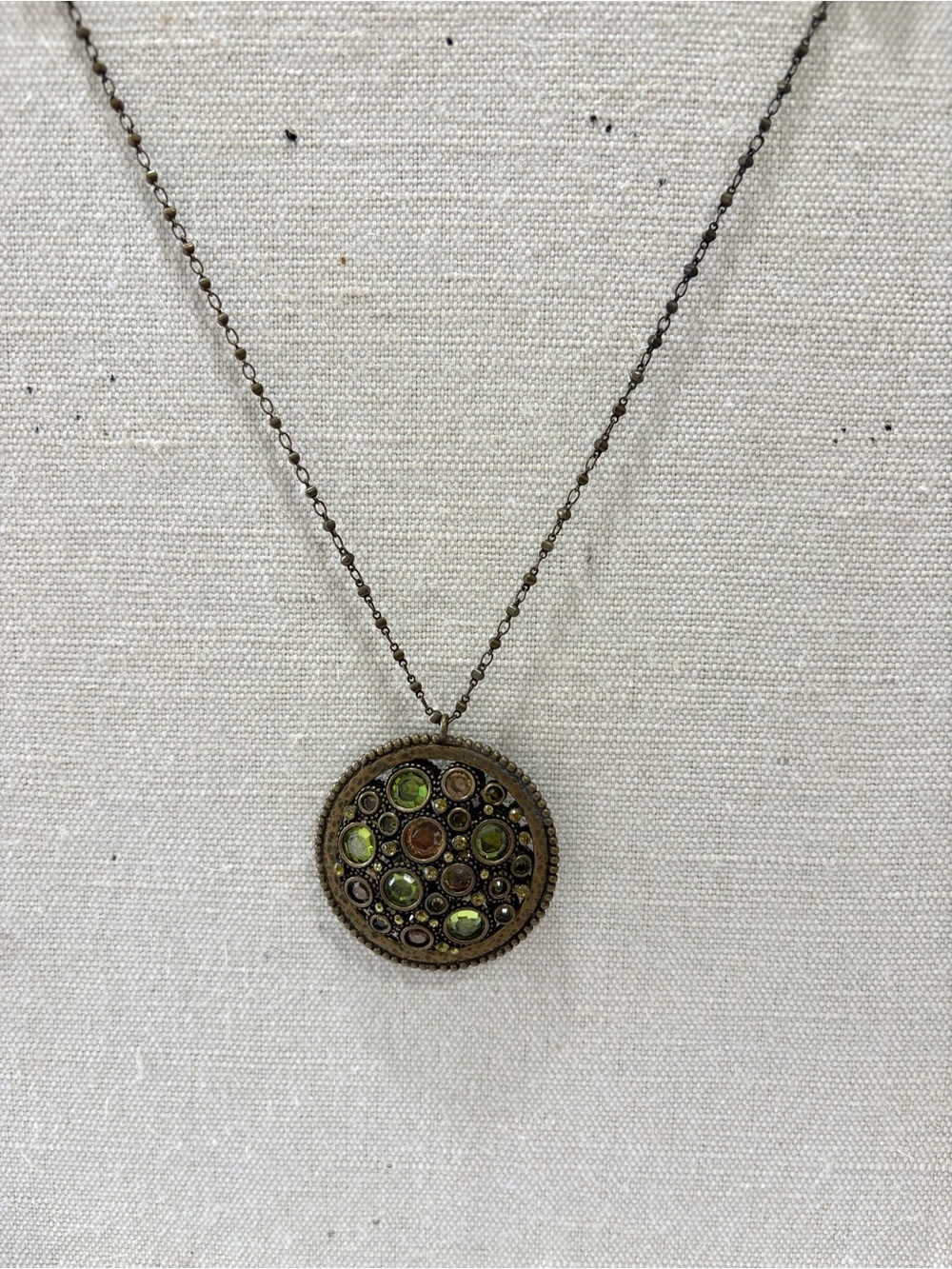 Sorelli Vintage Swarovski Green Crystal Medallion Necklace - Picture 3 of 4